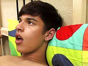 Gay daddy plays with his twink pics and twink sub for muscle black cock video tube at Boy Crush!